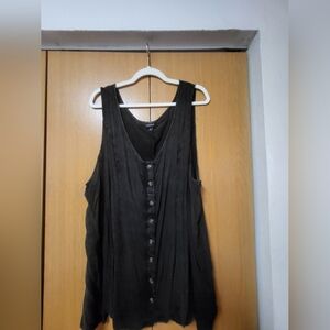 Black Button-Down Sleeveless Top
